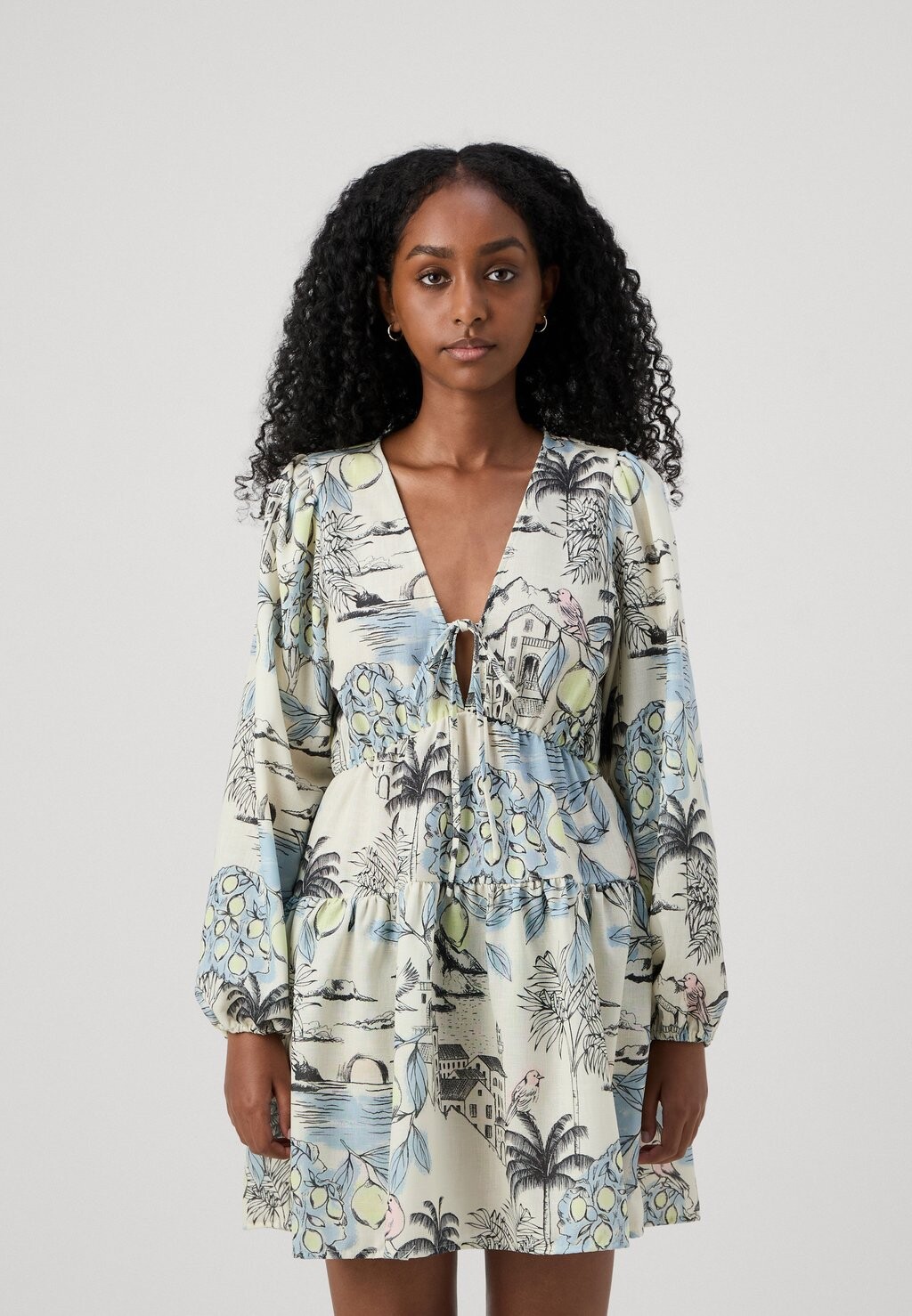 Повседневное платье VMBIRDIE SHORT DRESS Vero Moda, кремовый