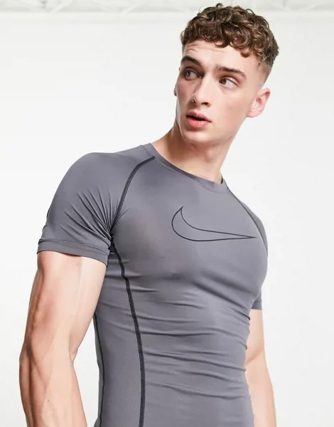 Серая базовая футболка Nike Pro Training-Серый