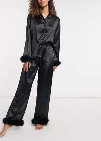 Атласный пижамный комплект черного цвета из рубашки и брюк с отделкой искусственными перьями Night-Черный цвет