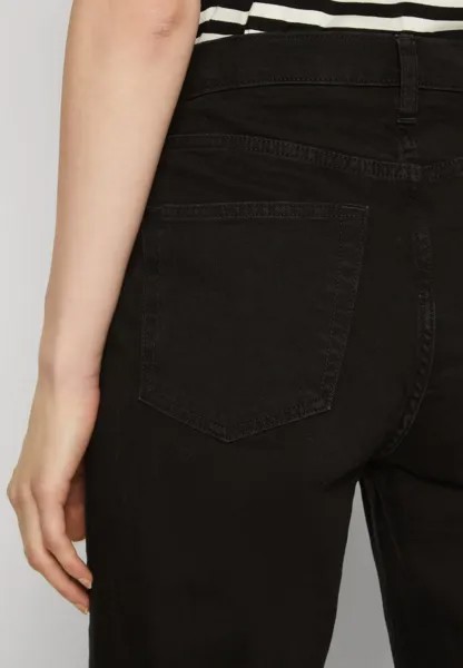 Джинсы свободного кроя 90S LOOSE GAP, черный
