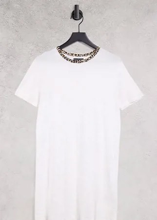 Белое платье-футболка с контрастной окантовкой с леопардовым принтом Brave Soul Tall-Белый