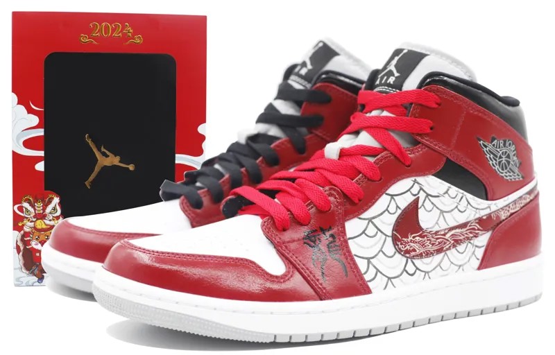 Кроссовки Air Jordan 1 Vintage Basketball Shoes Women's Mid-top Black/University Red, красный