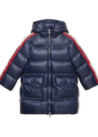 Gucci Kids пуховик с контрастными полосками и логотипом