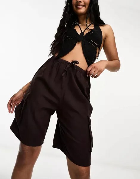 Коричневые льняные удлиненные шорты карго Pull&Bear