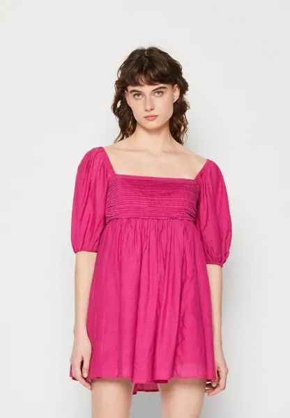 Летнее платье цвета фуксии Abercrombie & Fitch