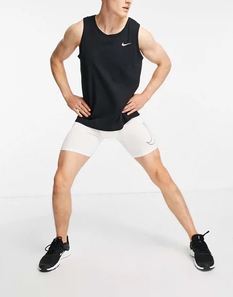 Белые базовые шорты Nike Pro Training Dri-FIT-Белый