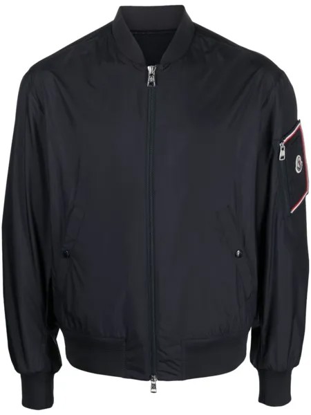 Moncler бомбер на молнии с нашивкой-логотипом, синий