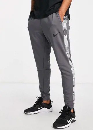 Серые суженные книзу джоггеры с камуфляжным принтом Nike Training-Серый