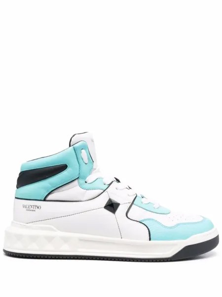 Valentino Garavani высокие кроссовки Roman Stud, белый