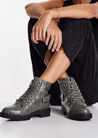 Серые походные ботинки на шнуровке с эффектом крокодиловой кожи ASOS DESIGN Aura-Серый