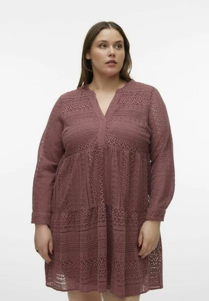 Платье повседневное V-AUSSCHNITT CURVE ÄRMELBÜNDCHEN MIT KNOPF Vero Moda Curve, цвет rose brown