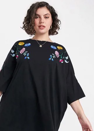 Черная платье-футболка в стиле oversized с цветочной вышивкой ASOS DESIGN Curve-Черный цвет