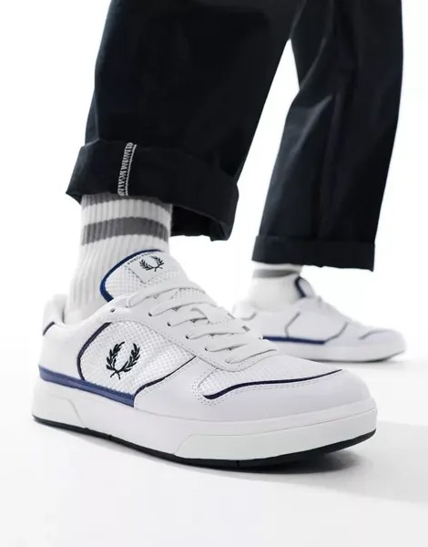 Белые кроссовки из кожи и сетки Fred Perry B300