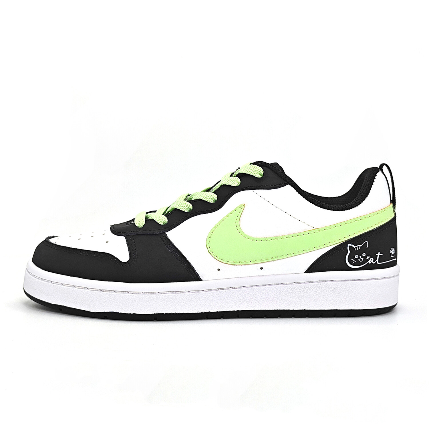 Кроссовки Nike Court Borough Skateboarding Shoes Women's Low-top Light Green/black/white, светло-зеленый