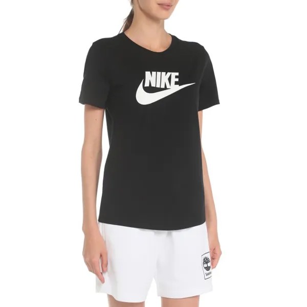 Футболки и топы Nike