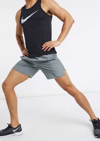 Серые шорты Nike Running Challenger 7-Серый
