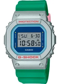 Японские наручные  мужские часы Casio DW-5600EU-8A3. Коллекция G-Shock