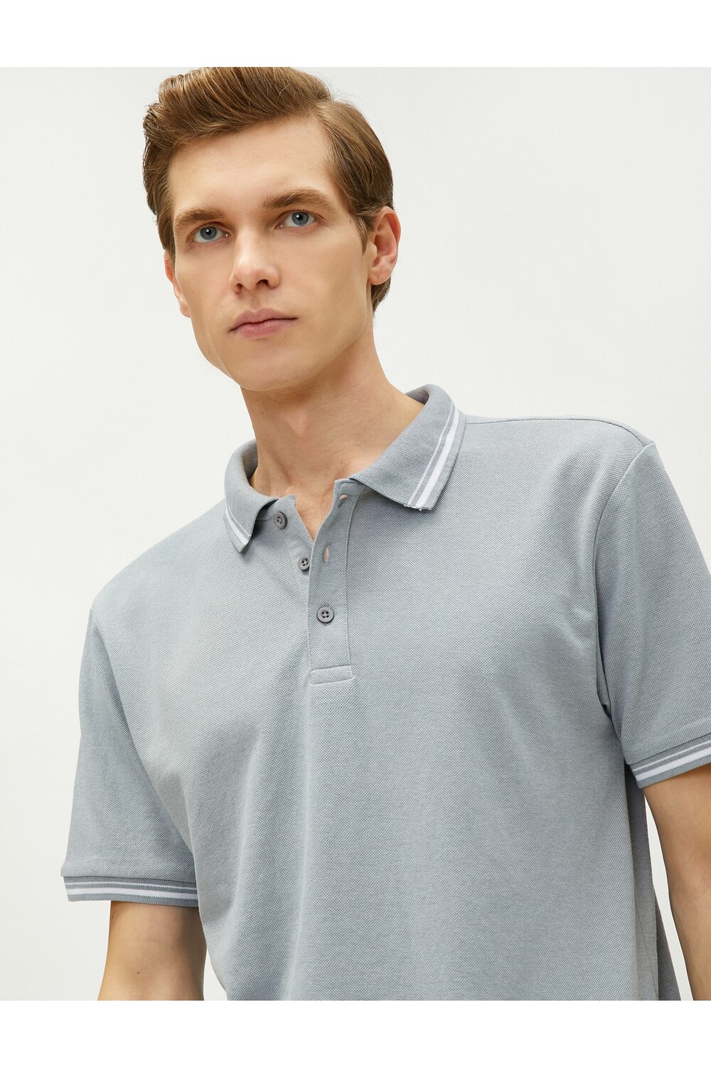 Футболка с воротником-поло Slim Fit на пуговицах с коротким рукавом и окантовкой Koton, серый