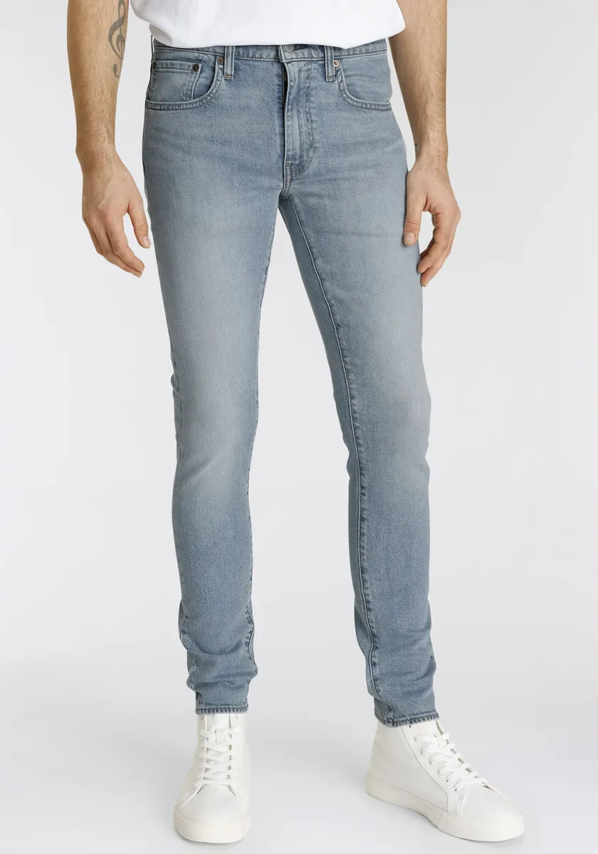 Джинсы скинни Levi's SKINNY TAPER с фирменной этикеткой, цвет Light Indigo Worn In