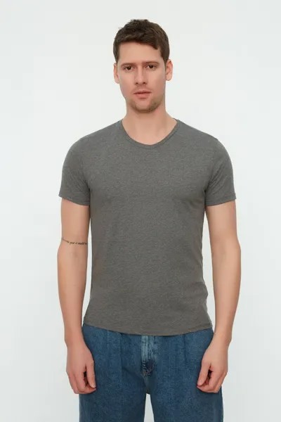 Антрацитовая базовая узкая футболка с V-образным вырезом и короткими рукавами из 100 % хлопка Trendyol, серый
