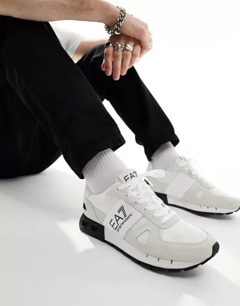 Бело-черные замшевые кроссовки Armani EA7 с логотипом