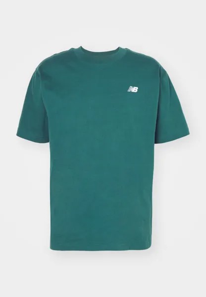 Базовая футболка Sport Essentials Small Logo New Balance, ночной дозор зеленая