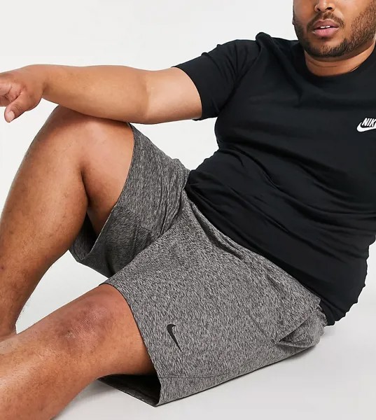 Темно-серые шорты Nike Yoga Plus-Серый