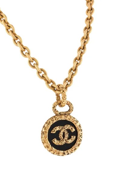 Chanel Pre-Owned колье 1993-го года с подвеской-логотипом CC
