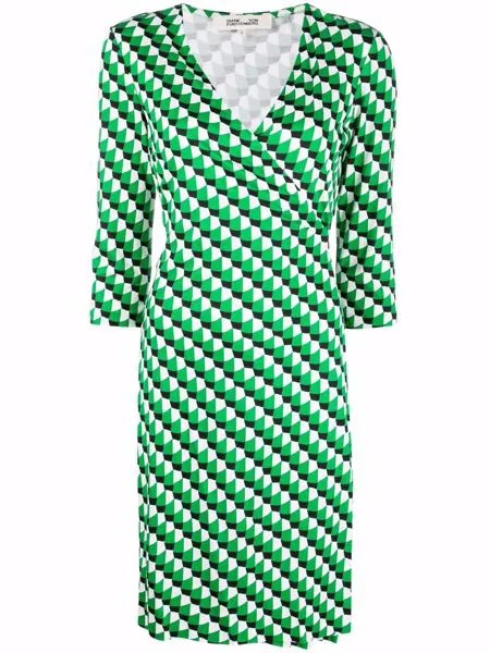 DVF Diane von Furstenberg шелковое платье New Julian с геометричным принтом