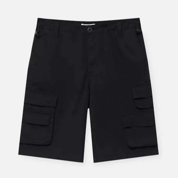 Шорты-бермуды Pull&Bear Cargo Bermuda With Multiple Pockets, черный