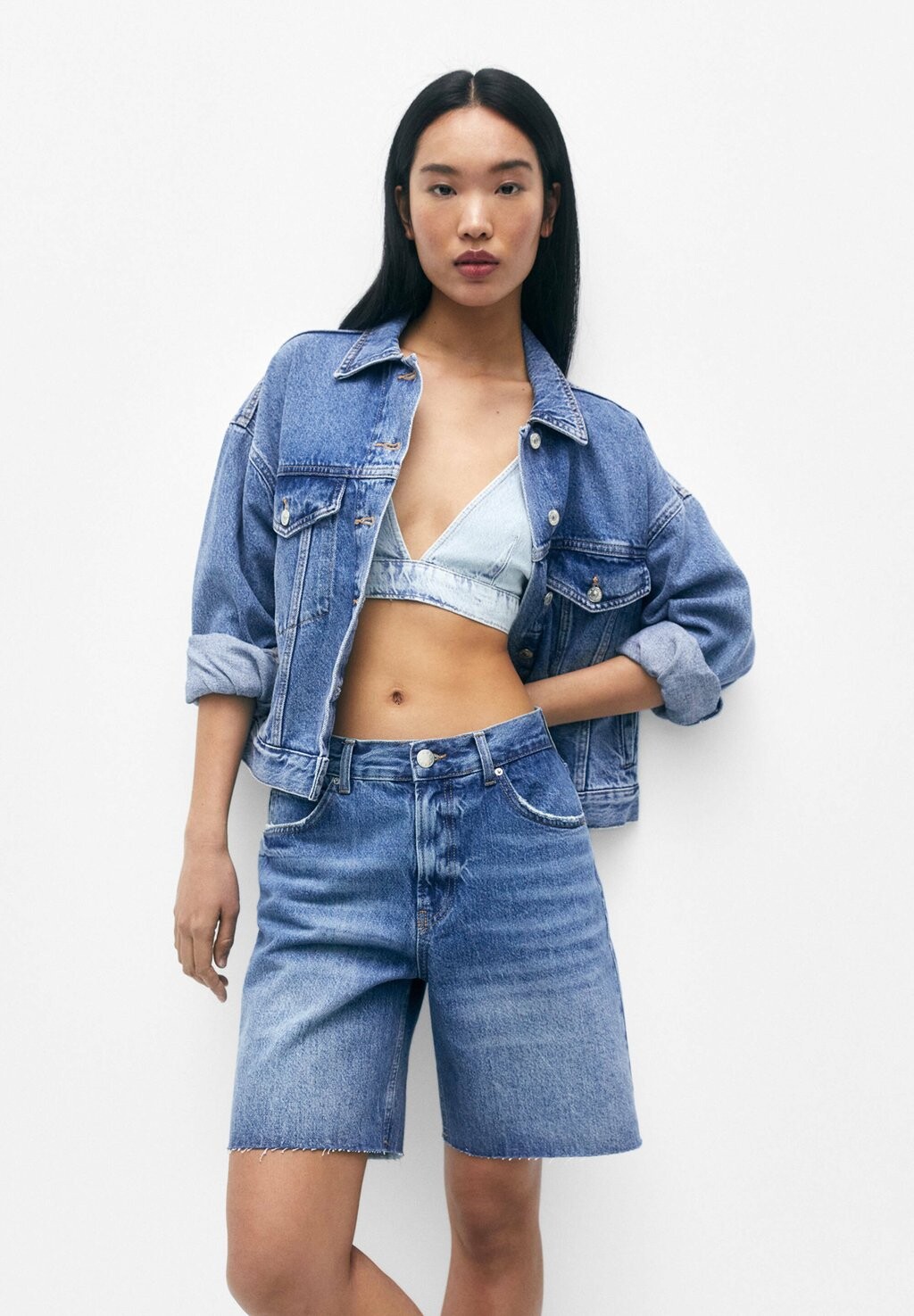 Джинсовые шорты PULL&BEAR, синий