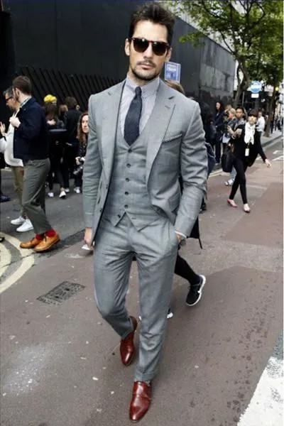 2020 Мужская мода серебряный костюм пиджак, жилет, брюки 3 предмета для мужчин вечерние свадебные качественный деловой костюм Slim Fit со смокинг...