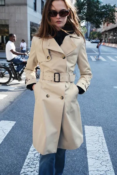 Тонкий водоотталкивающий тренч ZARA, песочный
