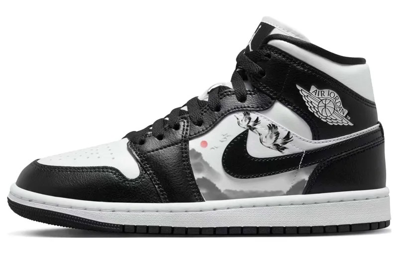 Кроссовки Air Jordan 1 Vintage Basketball Shoes Women's Mid-top Black/white, черный