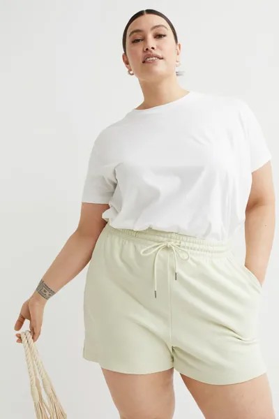 H&M+ Спортивные шорты, светло-желтого