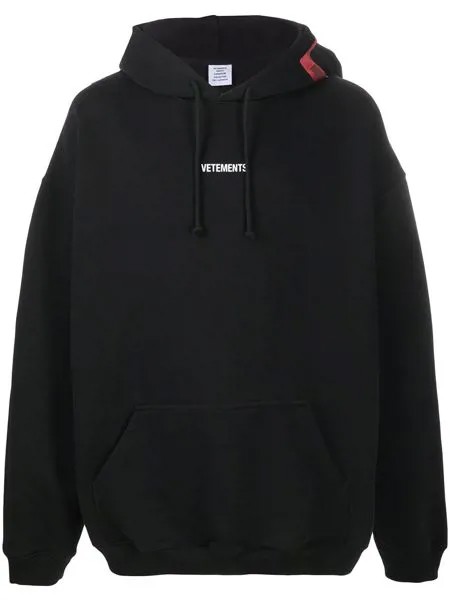 VETEMENTS худи оверсайз с нашивкой-логотипом