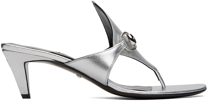 Серебряные босоножки на каблуке с конской пряжкой Gucci