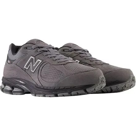 Туфли из нубука 2002R мужские New Balance, цвет Castlerock/Black/Magnet