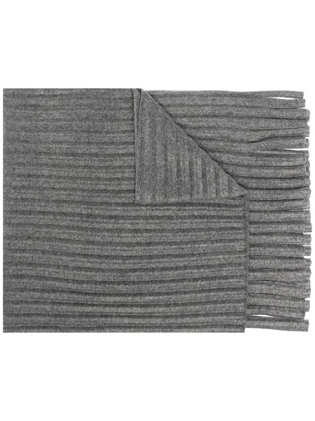 Homme Plissé Issey Miyake шарф в рубчик с бахромой
