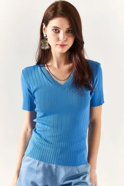 Женская летняя трикотажная блузка цвета индиго с v-образным вырезом Olalook, синий