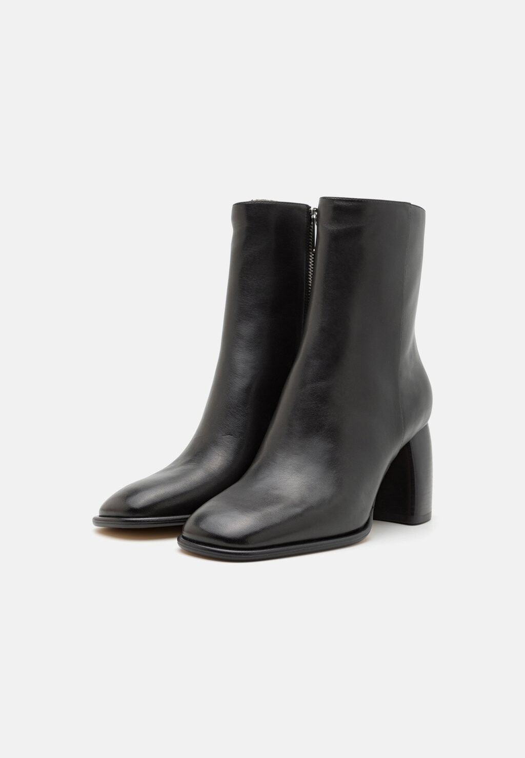 Классические ботильоны MAUDE BOOTIE MICHAEL Michael Kors, черный