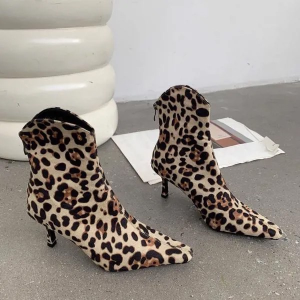 Новинка осени 2021, женские ботинки челси на высоком каблуке, женские леопардовые короткие ботинки, тонкие остроносые женские одиночные боти...