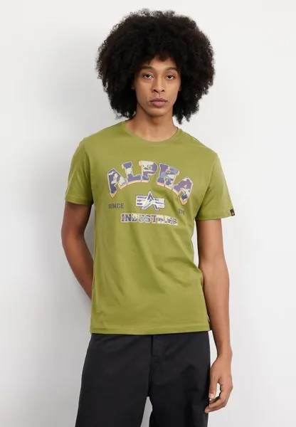 Футболка с принтом COLLEGE CAMO Alpha Industries, цвет moss green