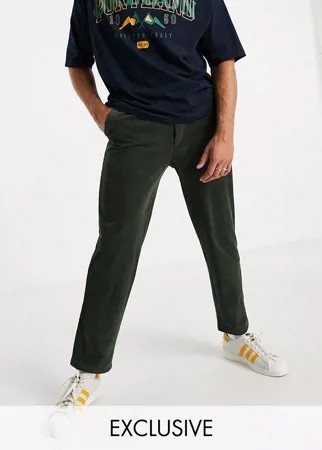 Вельветовые брюки цвета хаки без застежки Reclaimed Vintage Inspired-Зеленый цвет