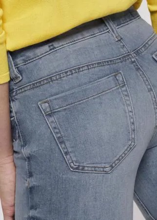 Alexa Slim Bermuda Shorts