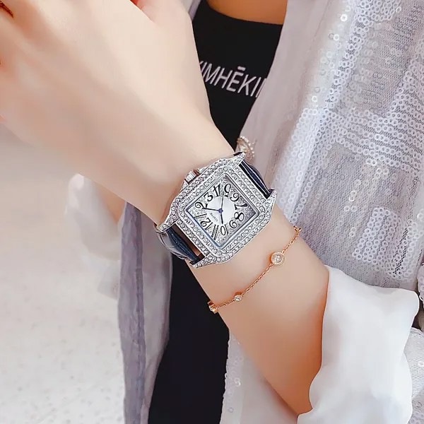 Новинка 2023, женские серебряные часы, креативные женские наручные часы со стразами и стальным браслетом, женские водонепроницаемые часы, женские часы