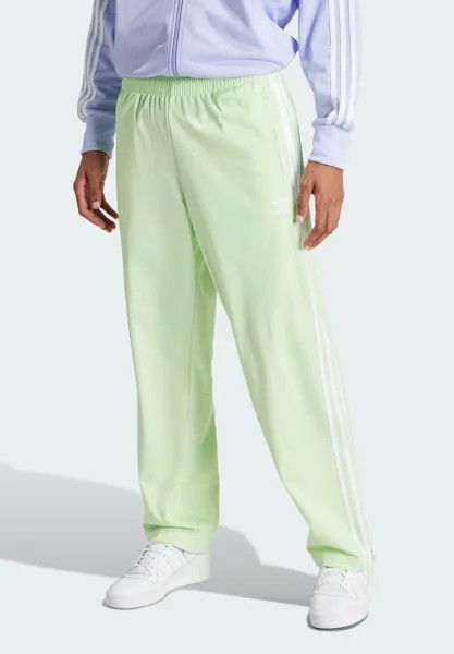 Спортивные брюки Firebird adidas Originals, зеленый