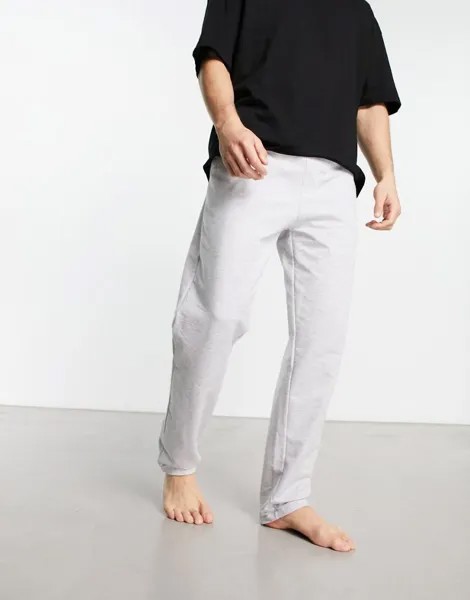 Серые флисовые шубки Lacoste