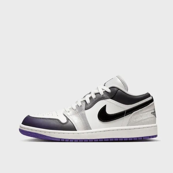 Кроссовки Jordan WMNS Air Jordan 1 Low SE, белый/черный
