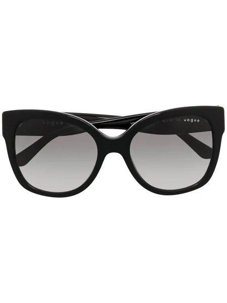 Vogue Eyewear солнцезащитные очки в массивной оправе 'кошачий глаз'